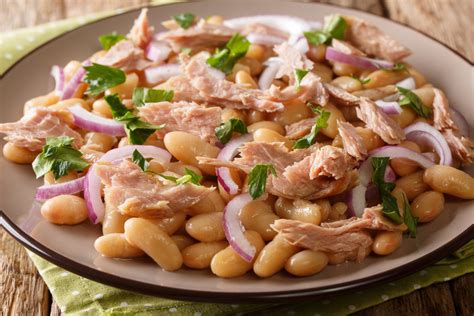 Insalata di fagioli e tonno