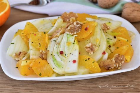 Insalata di finocchi, arance e noci pronta