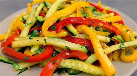 Insalata di peperoni e cetrioli