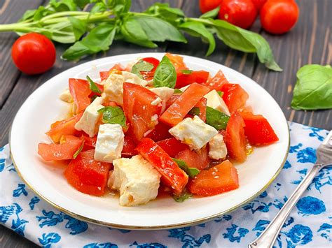 Insalata di pomodori e feta
