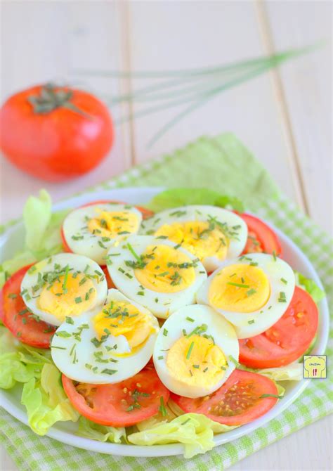 Insalata di uova e verdure