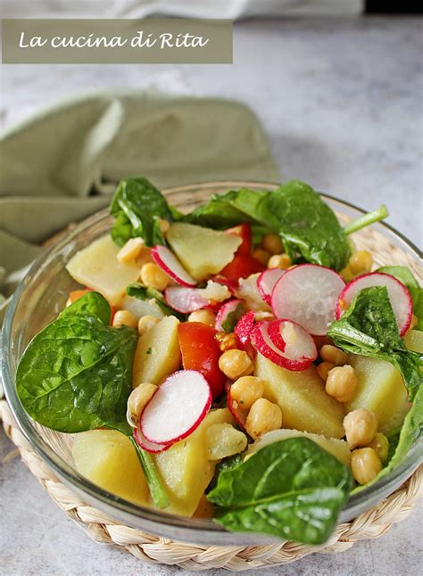 Insalata fresca e colorata