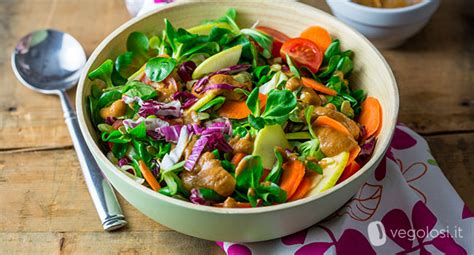 Insalata mista colorata