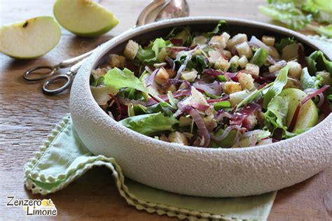 Insalata mista ricca di ingredienti