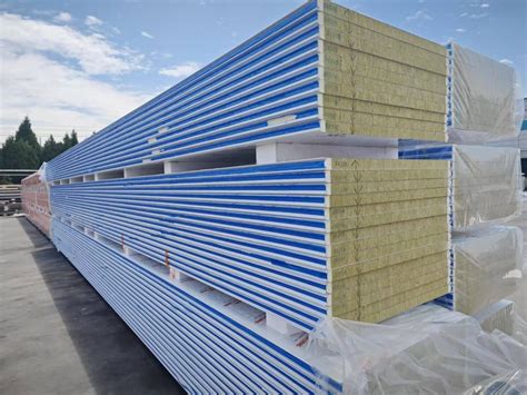 Installazione pannelli sandwich