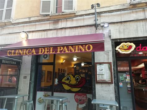 Interno della Clinica del Panino