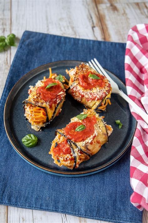 Involtini di Melanzane Ripieni di Spaghetti