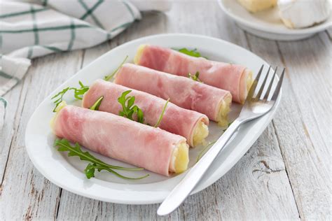 Involtini di Prosciutto Cotto e Insalata Capricciosa