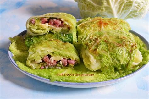 Involtini di Verza Crudaiola con Salsa di Yogurt