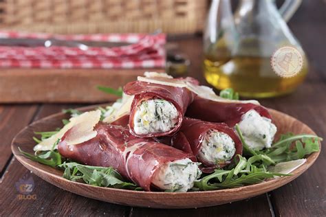 Involtini di bresaola