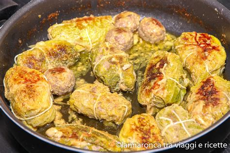 Involtini di verza con salsiccia e provola