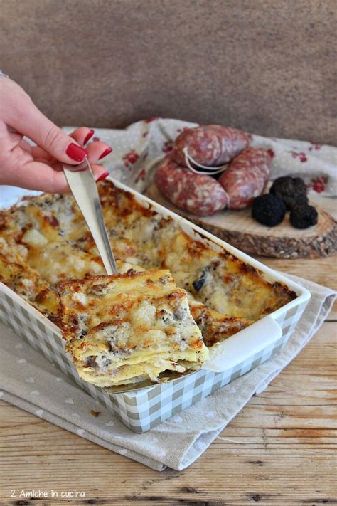 Lasagne al tartufo e salsiccia