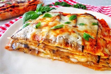 Lasagne con melanzane e besciamella