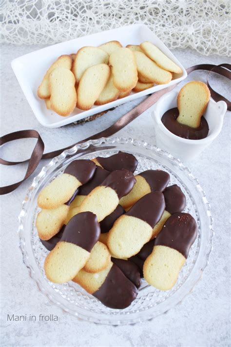 Lingue di Gatto con Cioccolato