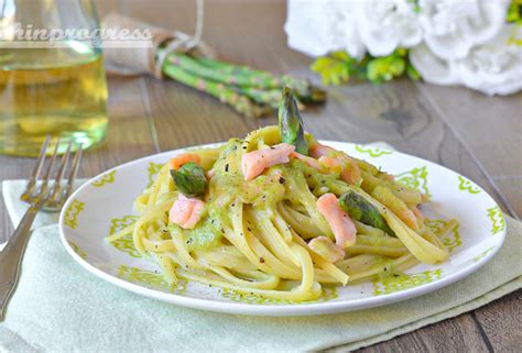 Linguine Asparagi e Salmone