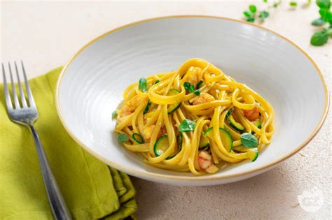 Linguine Gamberetti, Zucchine e Zafferano