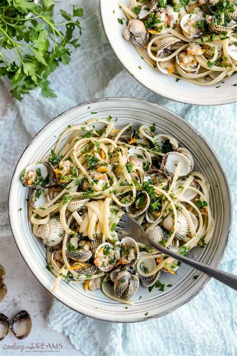 Linguine alle Vongole con Pomodorini