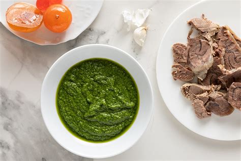 Luganega con Salsa Verde