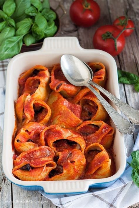 Lumaconi alla Parmigiana