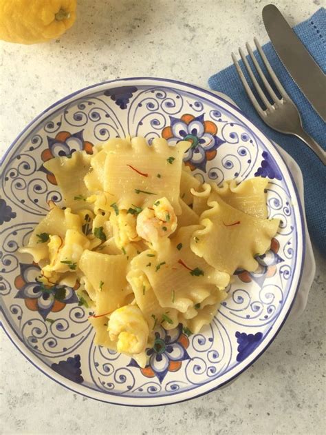 Mafaldine con Scampi e Zafferano