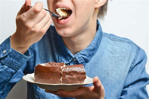 Mangiare una Torta