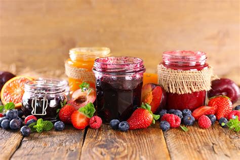Marmellata, confettura e composta
