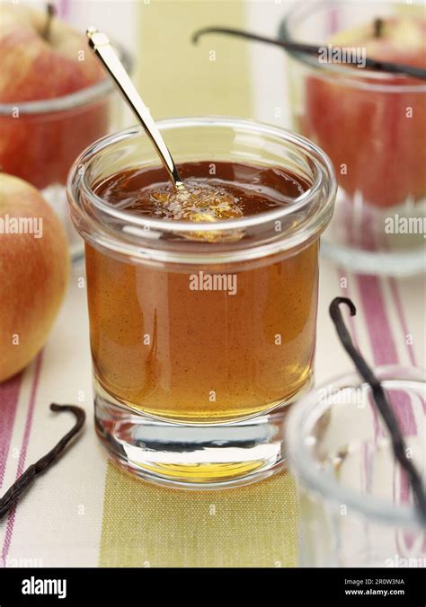 Marmellata di Mele e Vaniglia