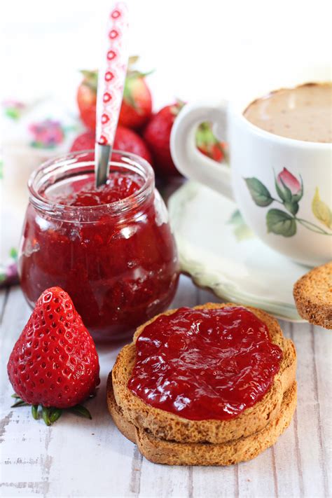 Marmellata di fragole con agar-agar