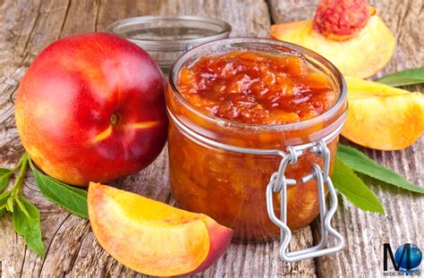 Marmellata di pesche fatta in casa