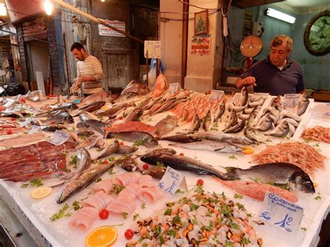 Mercato del pesce a Palermo