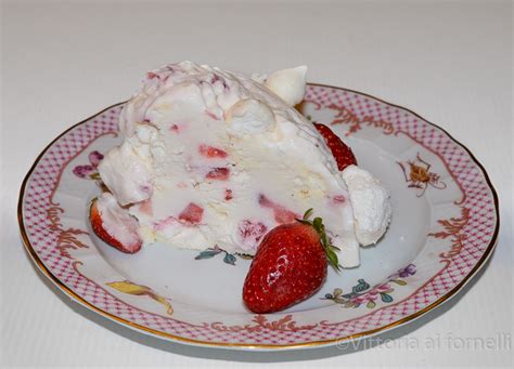Meringata alle Fragole