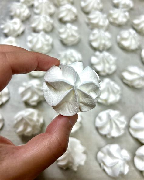 Meringhe appena sfornate