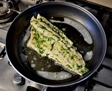 Merluzzo al burro in padella