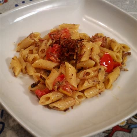 Mezze Penne con Sfilacci di Cavallo