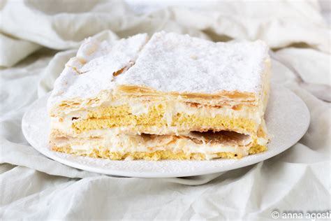 Millefoglie con Crema Chantilly e Cioccolato
