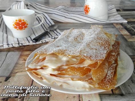 Millefoglie con pasta fillo, feta e crema di pistacchi