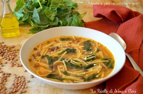 Minestra di Spinaci e Pasta