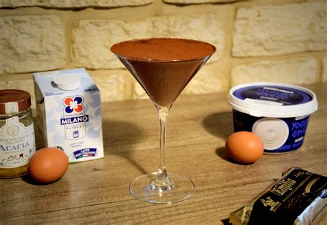 Mousse al Cioccolato con Yogurt Greco