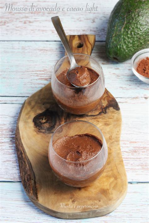 Mousse di avocado e cacao