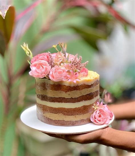 Naked Cake Elegante e Chic