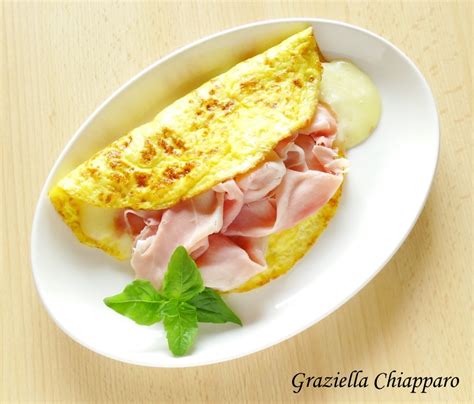 Omelette con Ricotta e Prosciutto Cotto