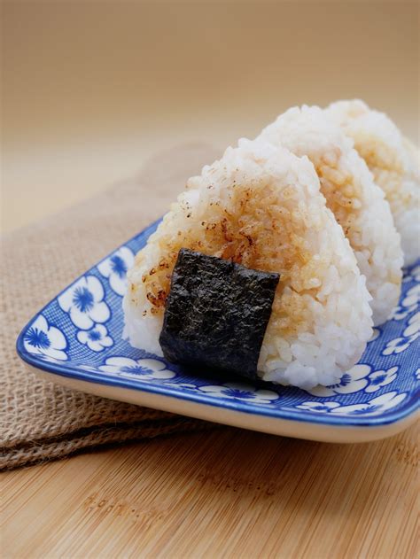 Onigiri al Salmone