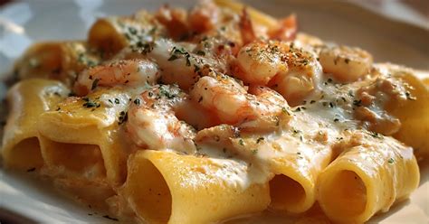 Paccheri alla Crema di Scampi e Gamberi