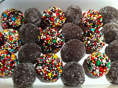 Palline di Cioccolato e Biscotti