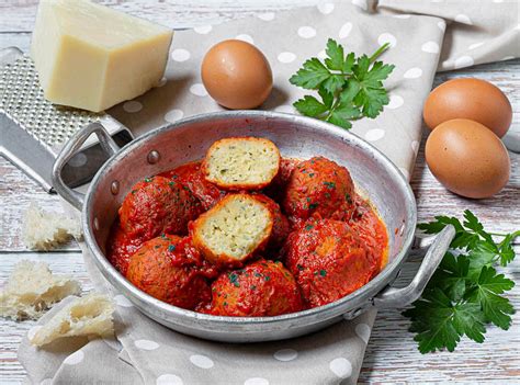 Pallotte Cacio e Uova Abruzzesi