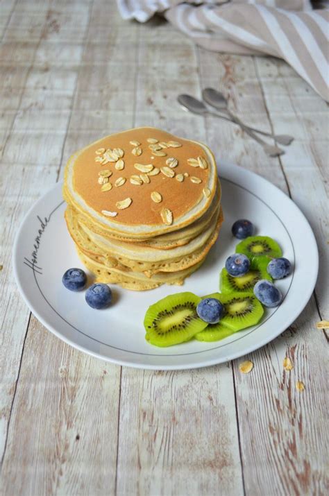 Pancake proteici con albume e avena