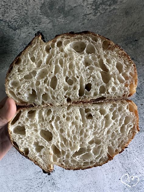 Pane con alveolatura