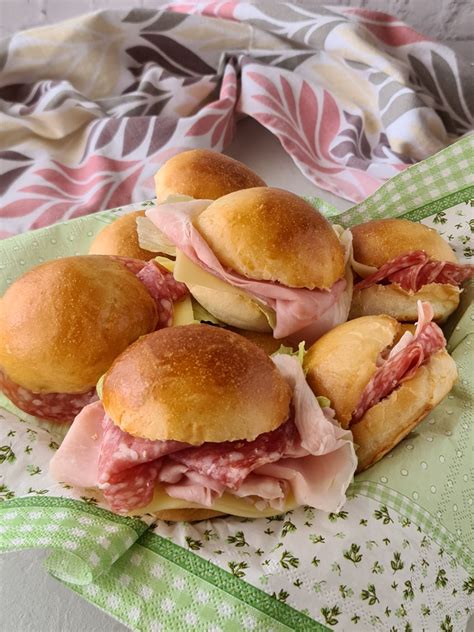 Panini al Latte Farciti