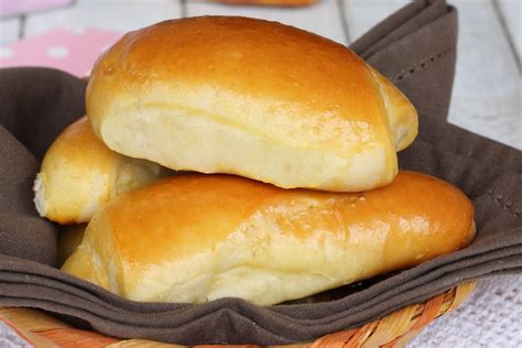 Panini al latte in lievitazione