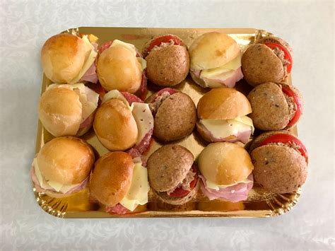 Panini di cena farciti